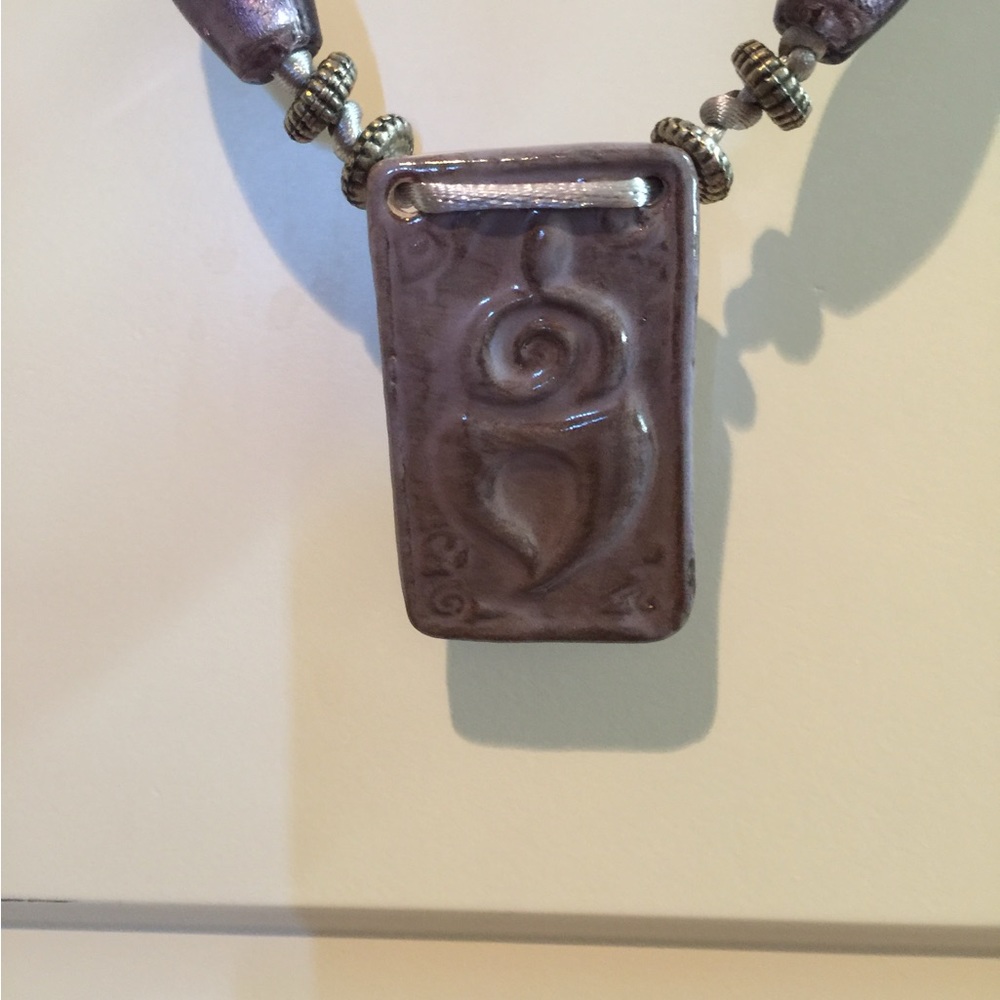 Goddess symbol with Peruvian ceramic focal piece, ametheyst chips